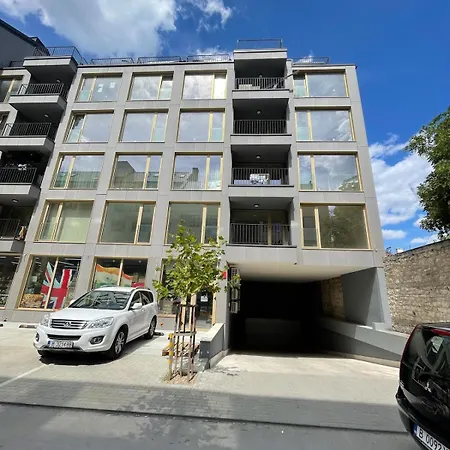 2br Vintage - Free Parking וארנה