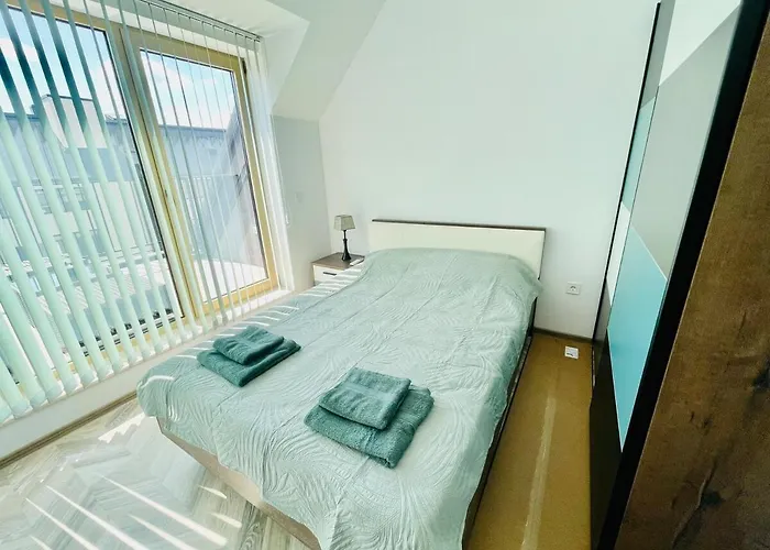 2br Vintage - Free Parking * וארנה